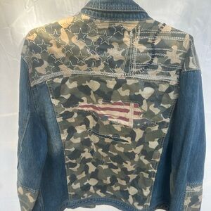 Men's Blue Denim Jacket with Camouflage Accents